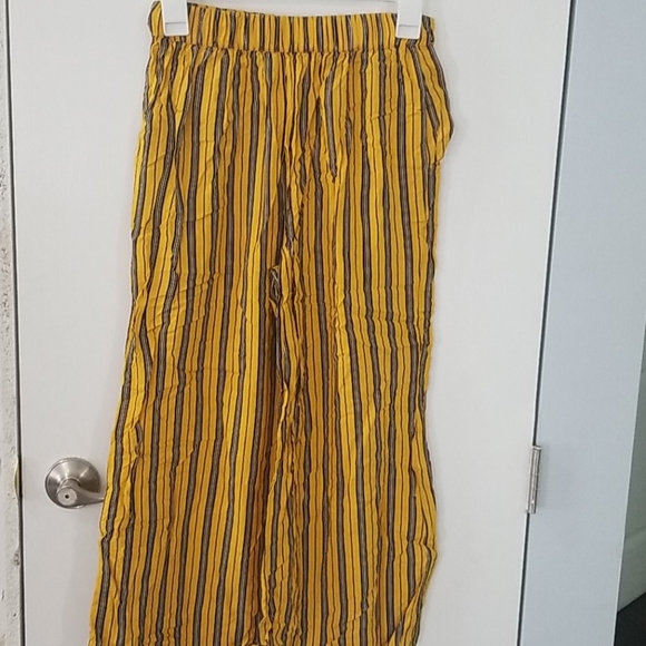 Hollister culottes pants - Picture 2 of 8